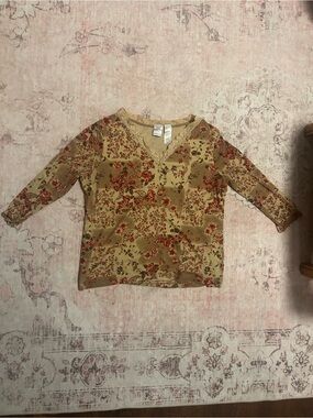 Emma James Yellow Long-Sleeve V-Neck Top with Lace and Paisley Print